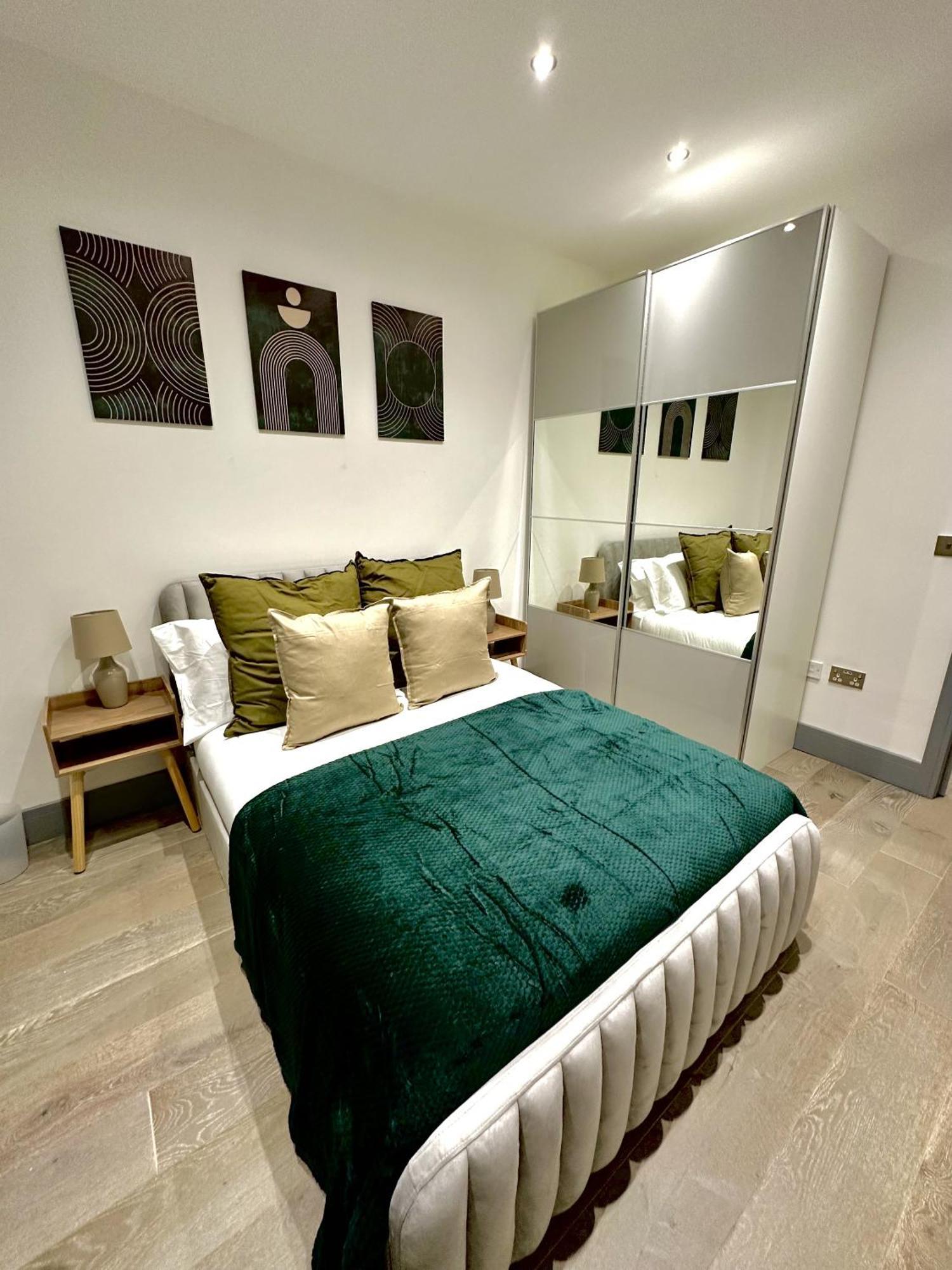 Free Parking - 2br Mcr Centre
